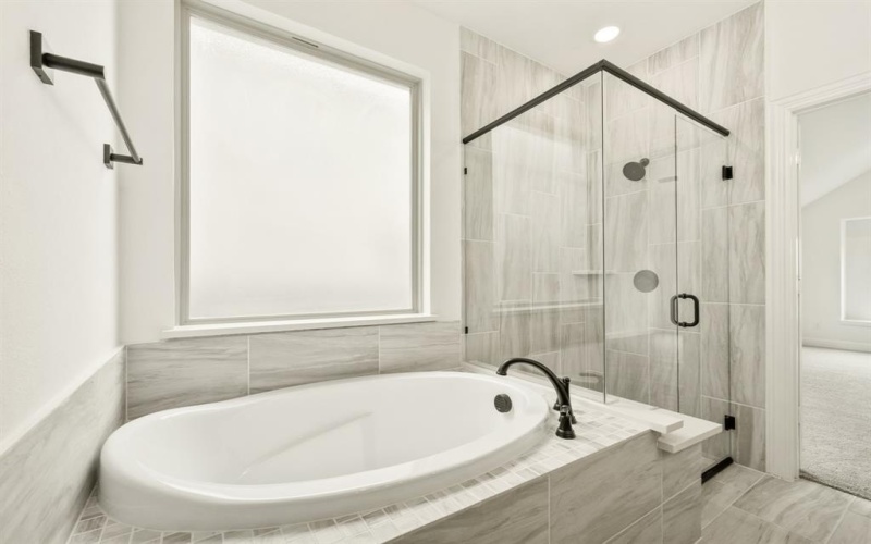 3928 Clingsman Way, McKinney, TX 75071, 6 Bedrooms Bedrooms, ,5 BathroomsBathrooms,Residential,For Sale,3928 Clingsman Way,20860502