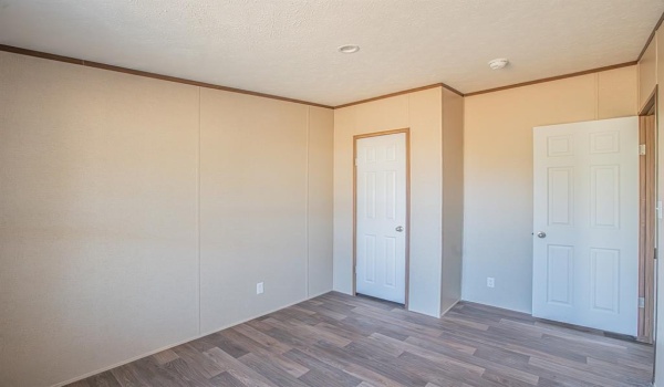 215 Overland Trail, Bridgeport, TX 76426, 4 Habitaciones Habitaciones , ,2 BañosBaños,Residential,En Venta,215 Overland Trail,20857669