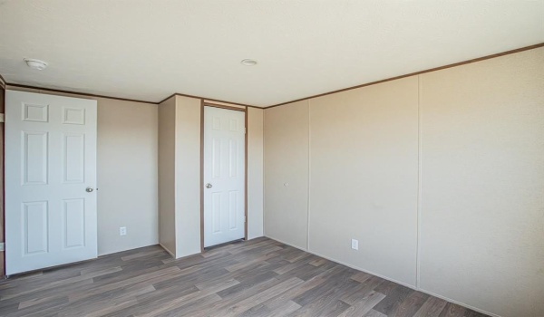 215 Overland Trail, Bridgeport, TX 76426, 4 Habitaciones Habitaciones , ,2 BañosBaños,Residential,En Venta,215 Overland Trail,20857669