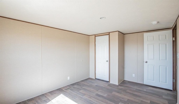 215 Overland Trail, Bridgeport, TX 76426, 4 Habitaciones Habitaciones , ,2 BañosBaños,Residential,En Venta,215 Overland Trail,20857669