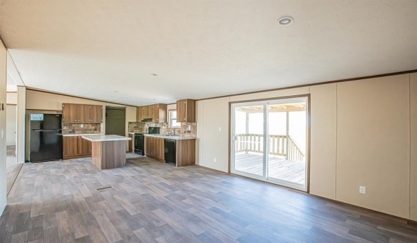 215 Overland Trail, Bridgeport, TX 76426, 4 Habitaciones Habitaciones , ,2 BañosBaños,Residential,En Venta,215 Overland Trail,20857669