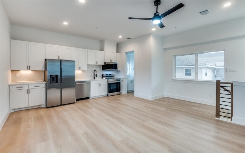 1614 Andrade Place, Dallas, TX 75204, 2 Bedrooms Bedrooms, ,2 BathroomsBathrooms,Residential,For Sale,1614 Andrade Place,20860582