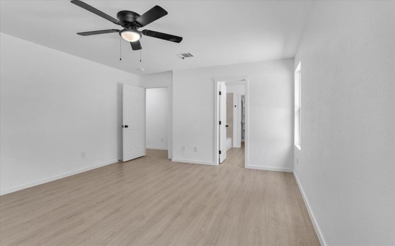 415 E Monterey Street, Denison, TX 75021, 3 Bedrooms Bedrooms, ,2 BathroomsBathrooms,Residential,For Sale,415 E Monterey Street,20857802