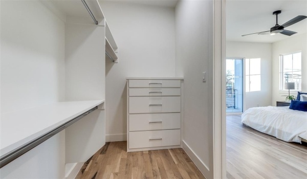 5601 Santa Fe Avenue, Dallas, TX 75214, 3 Bedrooms Bedrooms, ,2 BathroomsBathrooms,Residential Lease,For Rent,5601 Santa Fe Avenue,20860671