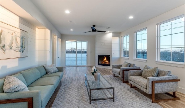 5601 Santa Fe Avenue, Dallas, TX 75214, 3 Bedrooms Bedrooms, ,2 BathroomsBathrooms,Residential Lease,For Rent,5601 Santa Fe Avenue,20860671