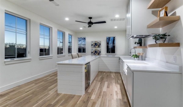 5601 Santa Fe Avenue, Dallas, TX 75214, 3 Bedrooms Bedrooms, ,2 BathroomsBathrooms,Residential Lease,For Rent,5601 Santa Fe Avenue,20860671