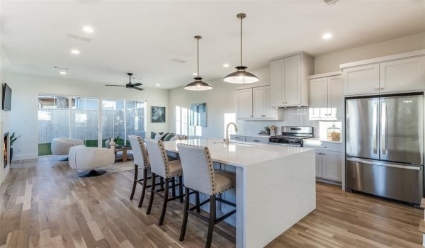 5601 Santa Fe Avenue, Dallas, TX 75214, 3 Bedrooms Bedrooms, ,2 BathroomsBathrooms,Residential Lease,For Rent,5601 Santa Fe Avenue,20860671