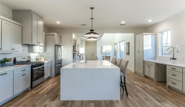 5601 Santa Fe Avenue, Dallas, TX 75214, 3 Bedrooms Bedrooms, ,2 BathroomsBathrooms,Residential Lease,For Rent,5601 Santa Fe Avenue,20860671