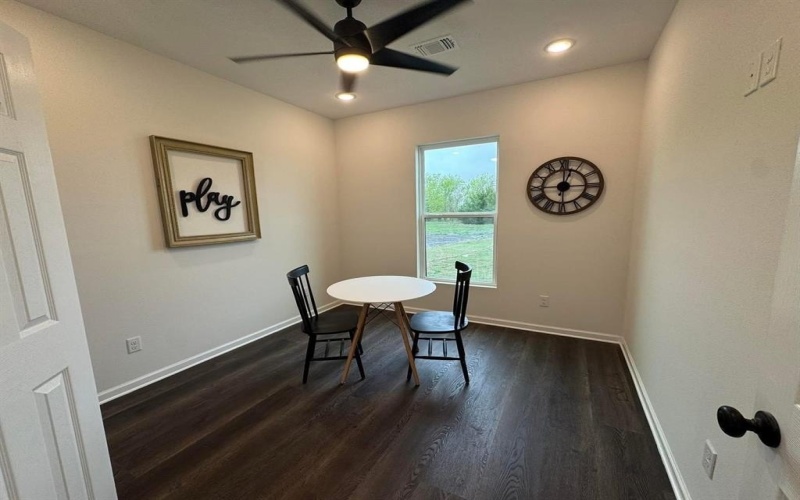 372 County Road 4300, Greenville, TX 75401, 4 Habitaciones Habitaciones , ,2 BañosBaños,Residential,En Venta,372 County Road 4300,20857845