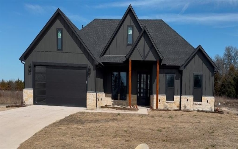 372 County Road 4300, Greenville, TX 75401, 4 Habitaciones Habitaciones , ,2 BañosBaños,Residential,En Venta,372 County Road 4300,20857845