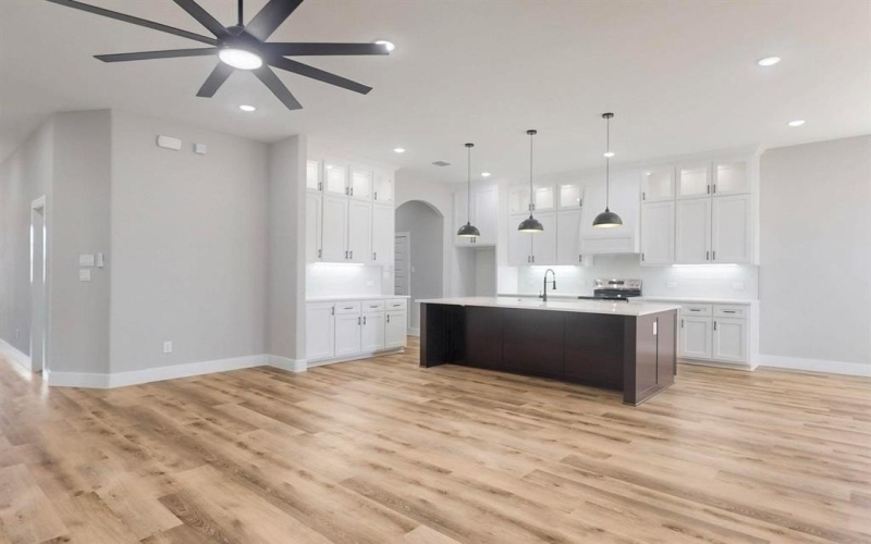 1896 Meadowview, Canton, TX 75103, 4 Bedrooms Bedrooms, ,2 BathroomsBathrooms,Residential,For Sale,1896 Meadowview,20857876