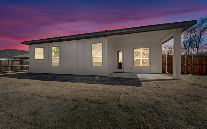 1896 Meadowview, Canton, TX 75103, 4 Bedrooms Bedrooms, ,2 BathroomsBathrooms,Residential,For Sale,1896 Meadowview,20857876