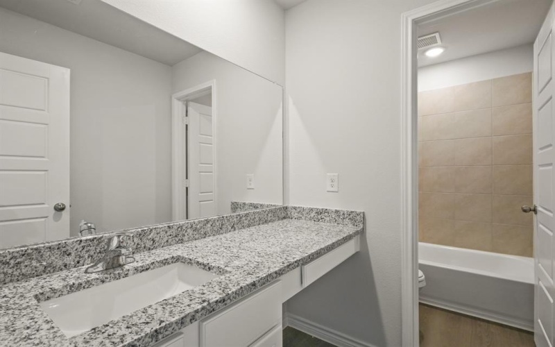 7813 White Spruce Lane, Fort Worth, TX 76123, 4 Habitaciones Habitaciones , ,2 BañosBaños,Residential,En Venta,7813 White Spruce Lane,20860683