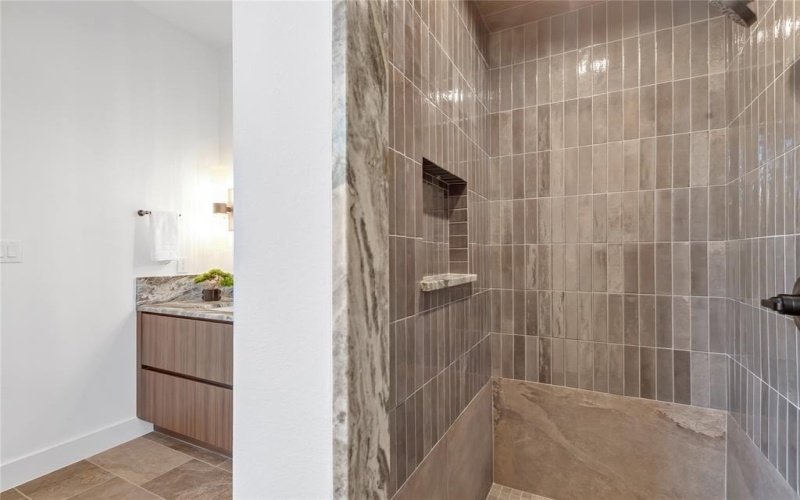 3333 Ferguson Road, Grapevine, TX 76092, 5 Bedrooms Bedrooms, ,6 BathroomsBathrooms,Residential,For Sale,3333 Ferguson Road,20860725
