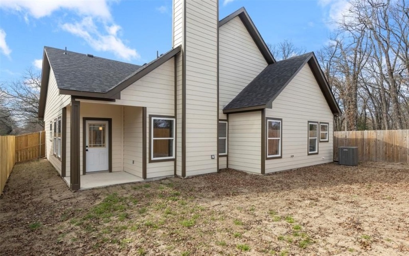 202 Meadow Lake Drive, Gun Barrel City, TX 75156, 3 Bedrooms Bedrooms, ,2 BathroomsBathrooms,Residential,For Sale,202 Meadow Lake Drive,20860762