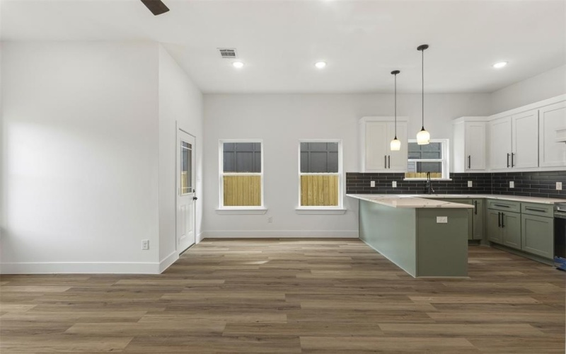 202 Meadow Lake Drive, Gun Barrel City, TX 75156, 3 Bedrooms Bedrooms, ,2 BathroomsBathrooms,Residential,For Sale,202 Meadow Lake Drive,20860762