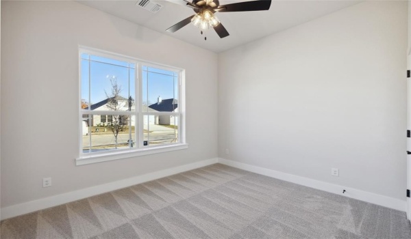 909 Boston Lane, River Oaks, TX 76114, 4 Bedrooms Bedrooms, ,2 BathroomsBathrooms,Residential,For Sale,909 Boston Lane,20858035