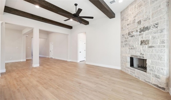 909 Boston Lane, River Oaks, TX 76114, 4 Bedrooms Bedrooms, ,2 BathroomsBathrooms,Residential,For Sale,909 Boston Lane,20858035