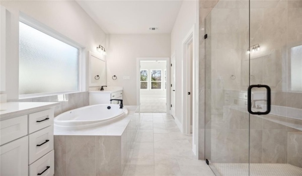 909 Boston Lane, River Oaks, TX 76114, 4 Bedrooms Bedrooms, ,2 BathroomsBathrooms,Residential,For Sale,909 Boston Lane,20858035