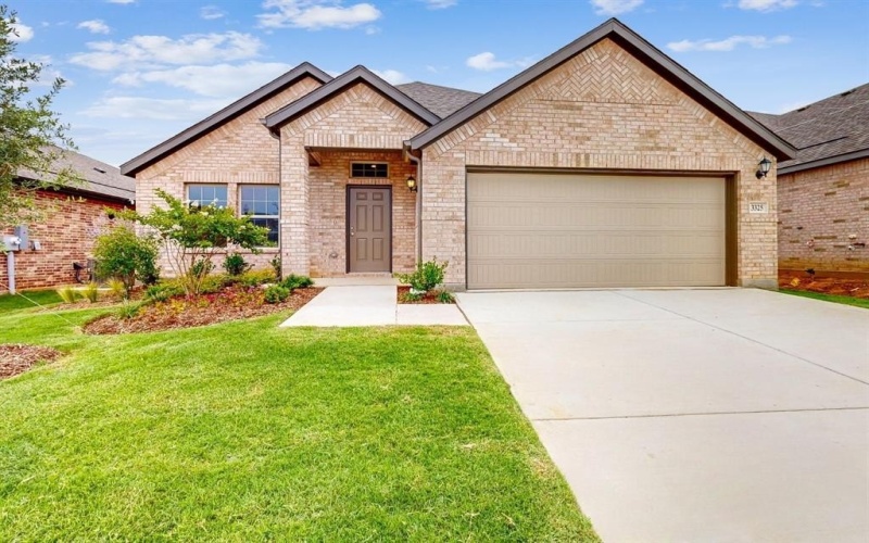 3325 Fortress Way, Denton, TX 76208, 3 Bedrooms Bedrooms, ,2 BathroomsBathrooms,Residential,For Sale,3325 Fortress Way,20860804