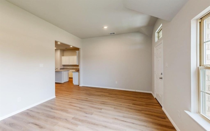 3325 Fortress Way, Denton, TX 76208, 3 Bedrooms Bedrooms, ,2 BathroomsBathrooms,Residential,For Sale,3325 Fortress Way,20860804