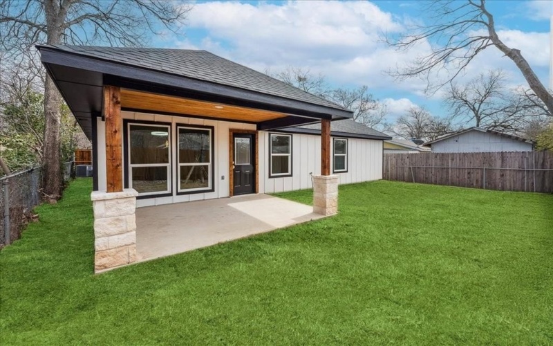 225 West Place, White Settlement, TX 76108, 3 Bedrooms Bedrooms, ,2 BathroomsBathrooms,Residential,For Sale,225 West Place,20858064