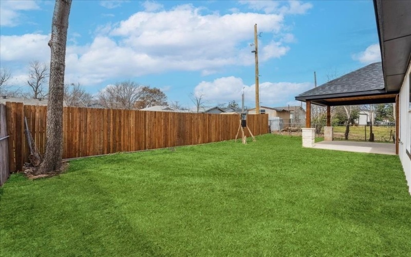 225 West Place, White Settlement, TX 76108, 3 Bedrooms Bedrooms, ,2 BathroomsBathrooms,Residential,For Sale,225 West Place,20858064