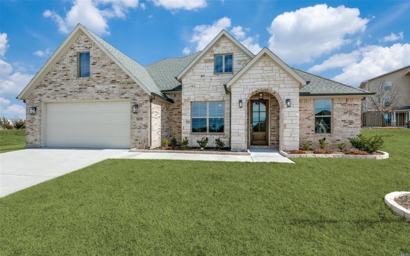 635 Community Lane, Rockwall, TX 75087, 3 Bedrooms Bedrooms, ,3 BathroomsBathrooms,Residential,For Sale,635 Community Lane,20860871