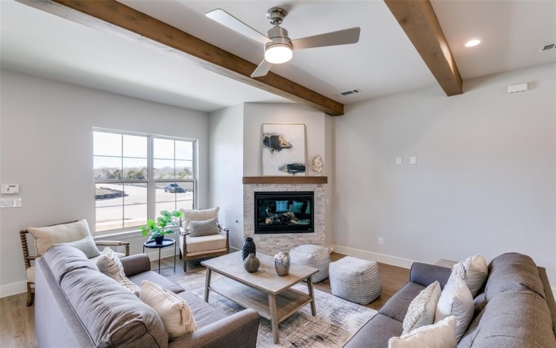 635 Community Lane, Rockwall, TX 75087, 3 Bedrooms Bedrooms, ,3 BathroomsBathrooms,Residential,For Sale,635 Community Lane,20860871