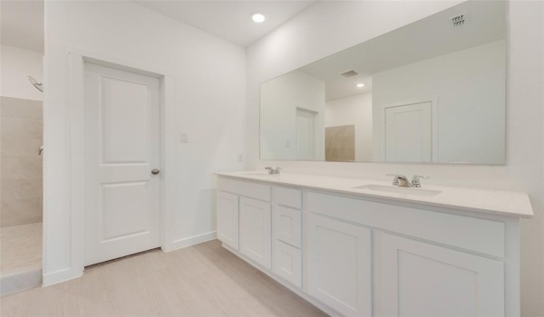 1308 Rockwell Drive, Little Elm, TX 75068, 4 Bedrooms Bedrooms, ,2 BathroomsBathrooms,Residential Lease,For Rent,1308 Rockwell Drive,20858138