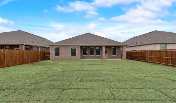 1308 Rockwell Drive, Little Elm, TX 75068, 4 Bedrooms Bedrooms, ,2 BathroomsBathrooms,Residential Lease,For Rent,1308 Rockwell Drive,20858138