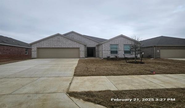 1310 Rockwell Drive, Little Elm, TX 75068, 4 Bedrooms Bedrooms, ,3 BathroomsBathrooms,Residential Lease,For Rent,1310 Rockwell Drive,20858194