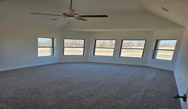 1623 W Farmington Road, Van Alstyne, TX 75495, 5 Bedrooms Bedrooms, ,5 BathroomsBathrooms,Residential,For Sale,1623 W Farmington Road,20858207