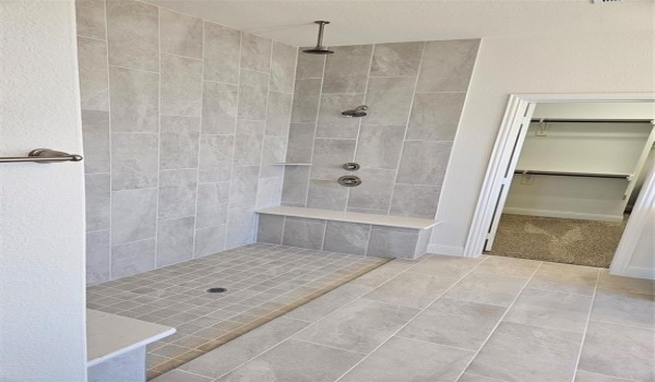 1623 W Farmington Road, Van Alstyne, TX 75495, 5 Bedrooms Bedrooms, ,5 BathroomsBathrooms,Residential,For Sale,1623 W Farmington Road,20858207