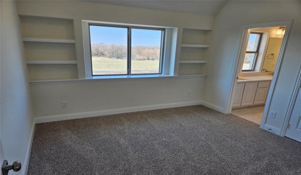 1623 W Farmington Road, Van Alstyne, TX 75495, 5 Bedrooms Bedrooms, ,5 BathroomsBathrooms,Residential,For Sale,1623 W Farmington Road,20858207