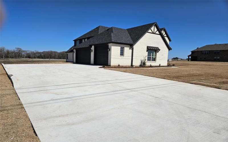1623 W Farmington Road, Van Alstyne, TX 75495, 5 Bedrooms Bedrooms, ,5 BathroomsBathrooms,Residential,For Sale,1623 W Farmington Road,20858207