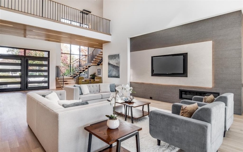 6426 Northwood Road, Dallas, TX 75225, 5 Bedrooms Bedrooms, ,7 BathroomsBathrooms,Residential,For Sale,6426 Northwood Road,20860994
