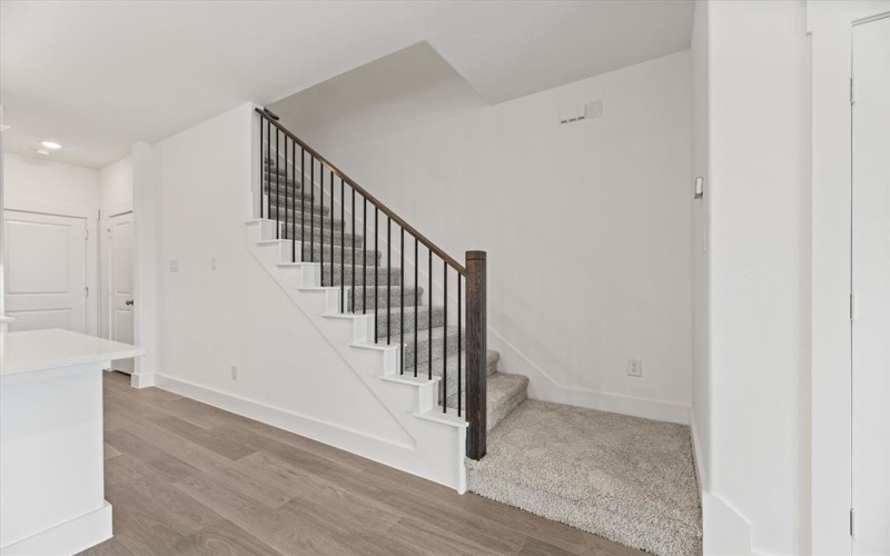 1073 Carnation Drive, Crowley, TX 76036, 3 Habitaciones Habitaciones , ,2 BañosBaños,Residential,En Venta,1073 Carnation Drive,20861007