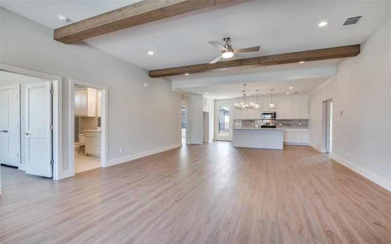 621 Prosperity Trail, Rockwall, TX 75087, 3 Bedrooms Bedrooms, ,3 BathroomsBathrooms,Residential,For Sale,621 Prosperity Trail,20861021
