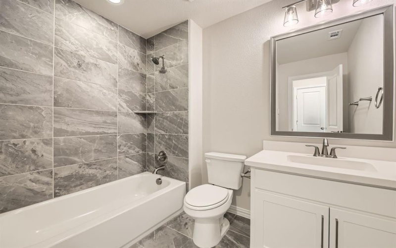 8613 Belclaire Drive, The Colony, TX 75056, 5 Habitaciones Habitaciones , ,6 BañosBaños,Residential,En Venta,8613 Belclaire Drive,20861024