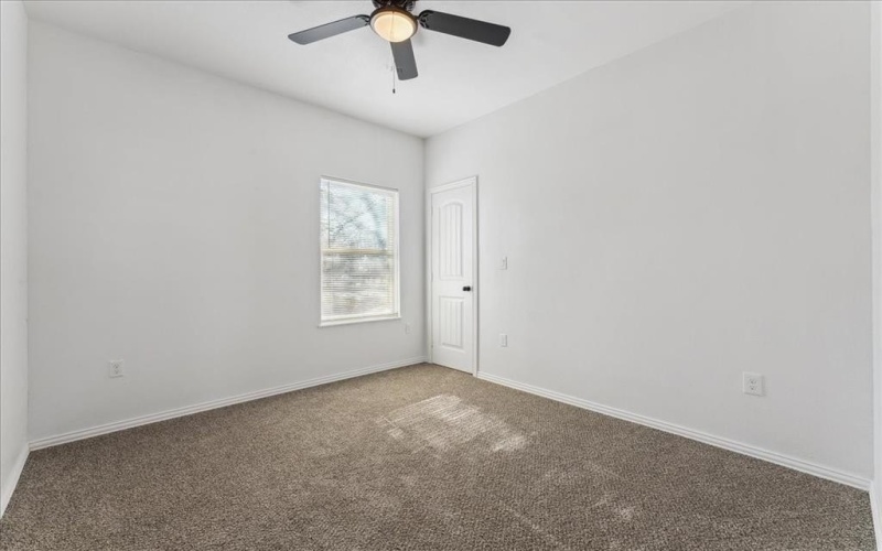 724 Perry Avenue, Waxahachie, TX 75165, 3 Habitaciones Habitaciones , ,2 BañosBaños,Residential,En Venta,724 Perry Avenue,20858359