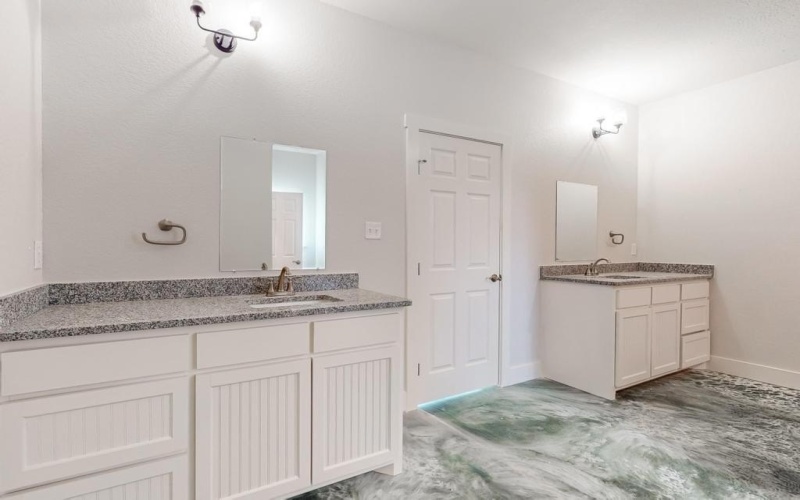 1215 E Gibtown Road, Poolville, TX 76487, 3 Bedrooms Bedrooms, ,2 BathroomsBathrooms,Residential,For Sale,1215 E Gibtown Road,20858571