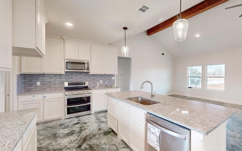 1215 E Gibtown Road, Poolville, TX 76487, 3 Bedrooms Bedrooms, ,2 BathroomsBathrooms,Residential,For Sale,1215 E Gibtown Road,20858571
