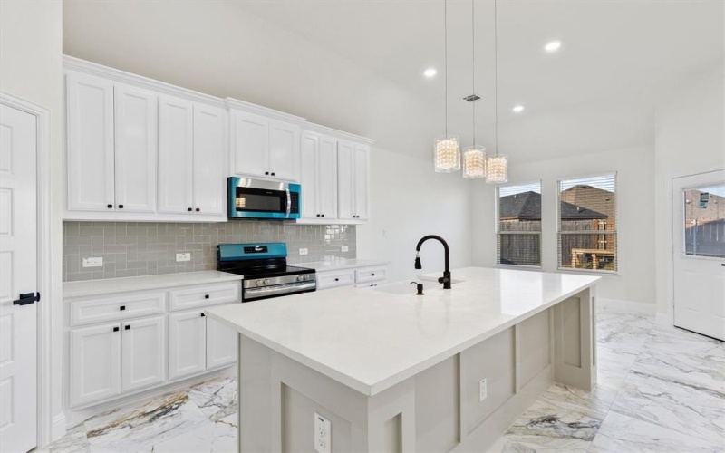8833 Kiowa Drive, Greenville, TX 75402, 4 Bedrooms Bedrooms, ,2 BathroomsBathrooms,Residential,For Sale,8833 Kiowa Drive,20858652