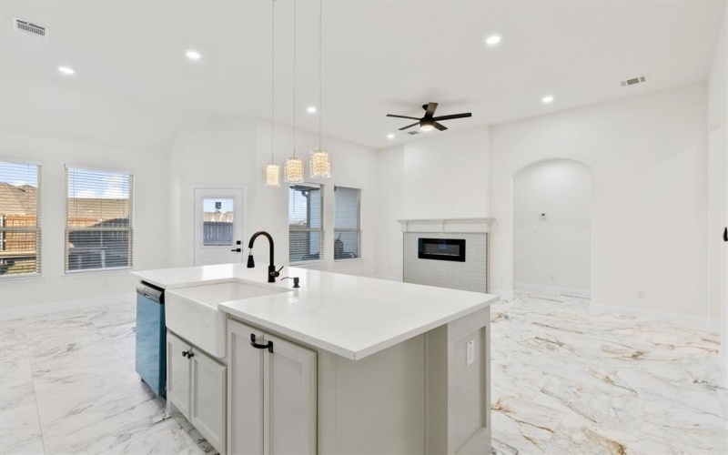 8833 Kiowa Drive, Greenville, TX 75402, 4 Bedrooms Bedrooms, ,2 BathroomsBathrooms,Residential,For Sale,8833 Kiowa Drive,20858652