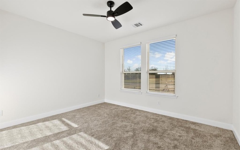 8833 Kiowa Drive, Greenville, TX 75402, 4 Bedrooms Bedrooms, ,2 BathroomsBathrooms,Residential,For Sale,8833 Kiowa Drive,20858652