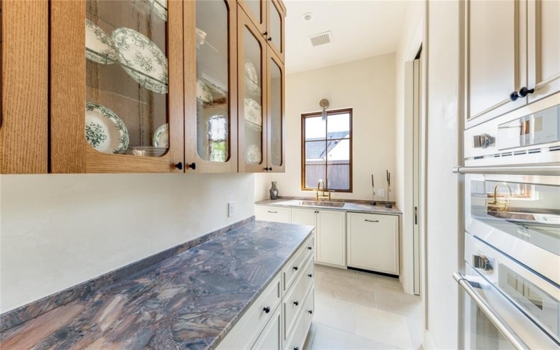 5609 Ursula Lane, Dallas, TX 75229, 5 Habitaciones Habitaciones , ,7 BañosBaños,Residential,En Venta,5609 Ursula Lane,20859270