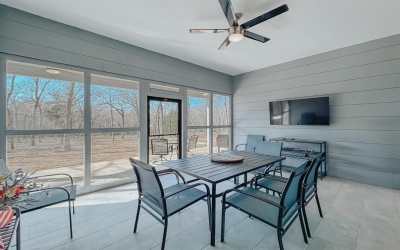 231 Stonewall Drive, Streetman, TX 75859, 4 Bedrooms Bedrooms, ,5 BathroomsBathrooms,Residential,For Sale,231 Stonewall Drive,20859323