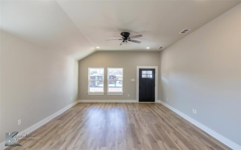 1037 Elm Street, Abilene, TX 79602, 3 Bedrooms Bedrooms, ,2 BathroomsBathrooms,Residential,For Sale,1037 Elm Street,20859477