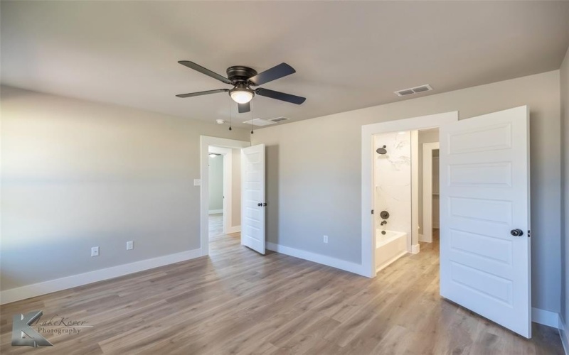 1037 Elm Street, Abilene, TX 79602, 3 Bedrooms Bedrooms, ,2 BathroomsBathrooms,Residential,For Sale,1037 Elm Street,20859477